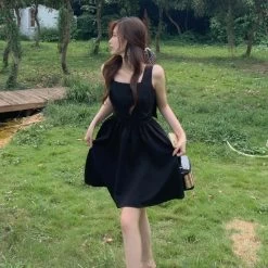 Kawaii Sexy Black Backless Dress 11 Kawaii Sexy Black Backless Dress -Kawaii Fashion Shop 2021 Summer Sexy Tank Dress Women for Party Backless Bowknot Black Hepburn Mini Dresses Sleeveless Korean 3