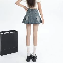 American Retro Light Blue High Waist Denim Pleated Skirt 14 American Retro Light Blue High Waist Denim Pleated Skirt -Kawaii Fashion Shop American Retro Light Blue High Waist Denim Pleated Skirt 9