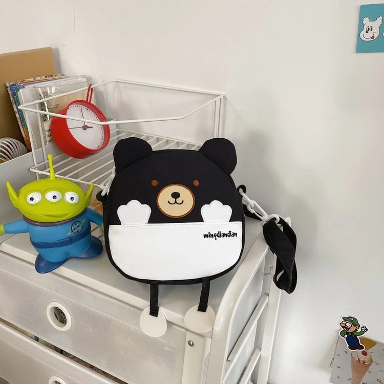 Cute Bear Mini Crossbody Bag 8 Cute Bear Mini Crossbody Bag - Image 6