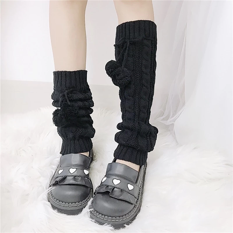 Women’s Sweet Pure Color Knitted Leg Warmers With Balls 6 Women’s Sweet Pure Color Knitted Leg Warmers With Balls - Image 4