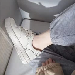 Kawaii Pink Cartoon Bear Low Top Sneakers -Kawaii Fashion Shop Kawaii Pink Cartoon Bear Low Top Sneakers 1