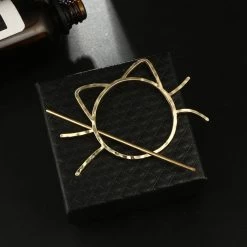 Meow Metal Hair Clip -Kawaii Fashion Shop Ladies Geometric Meow Cat Pierced Hair Clip Cute Metallic Slide Comb Hairpin Shawl Pin Brooch Styling 3