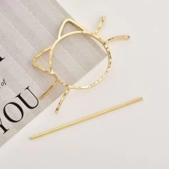 Meow Metal Hair Clip -Kawaii Fashion Shop Ladies Geometric Meow Cat Pierced Hair Clip Cute Metallic Slide Comb Hairpin Shawl Pin Brooch Styling 4