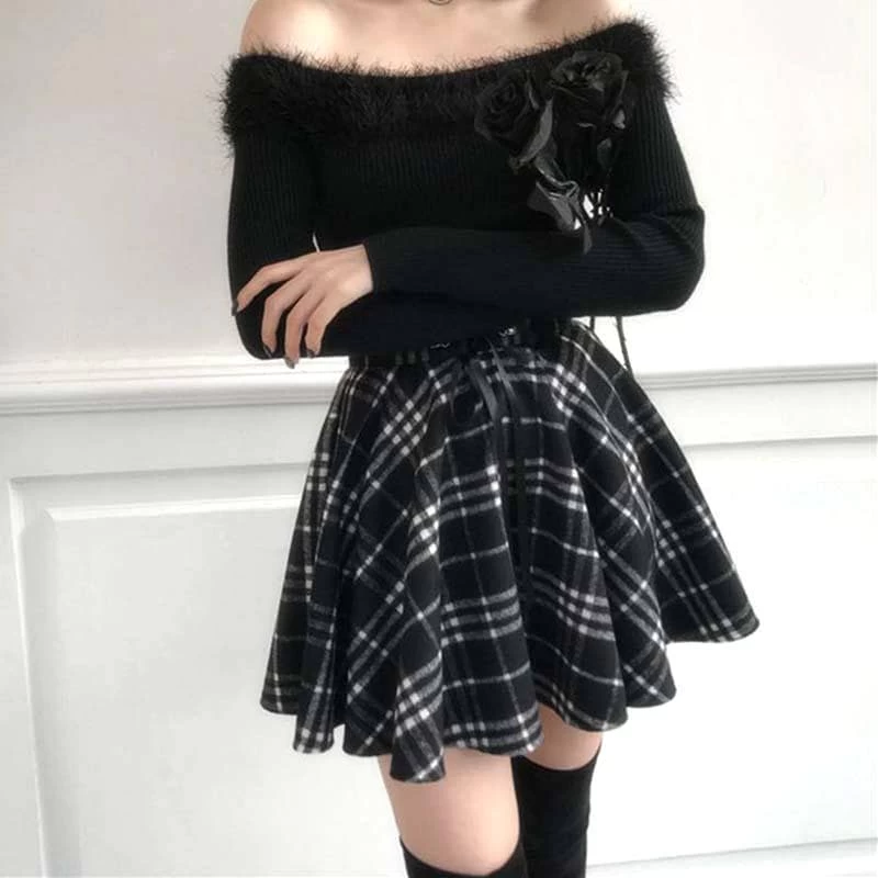 Punk Woolen High Waist Plus Size Plaid Skirt 4 Punk Woolen High Waist Plus Size Plaid Skirt - Image 2