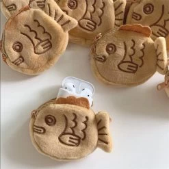 Taiyaki Fish Waffle Zipper Wrist Purse -Kawaii Fashion Shop New Trend Japan Cute Plush Snapper Fish Wrist Bag Earphone Case For Airpods 1 2 Pro3 5
