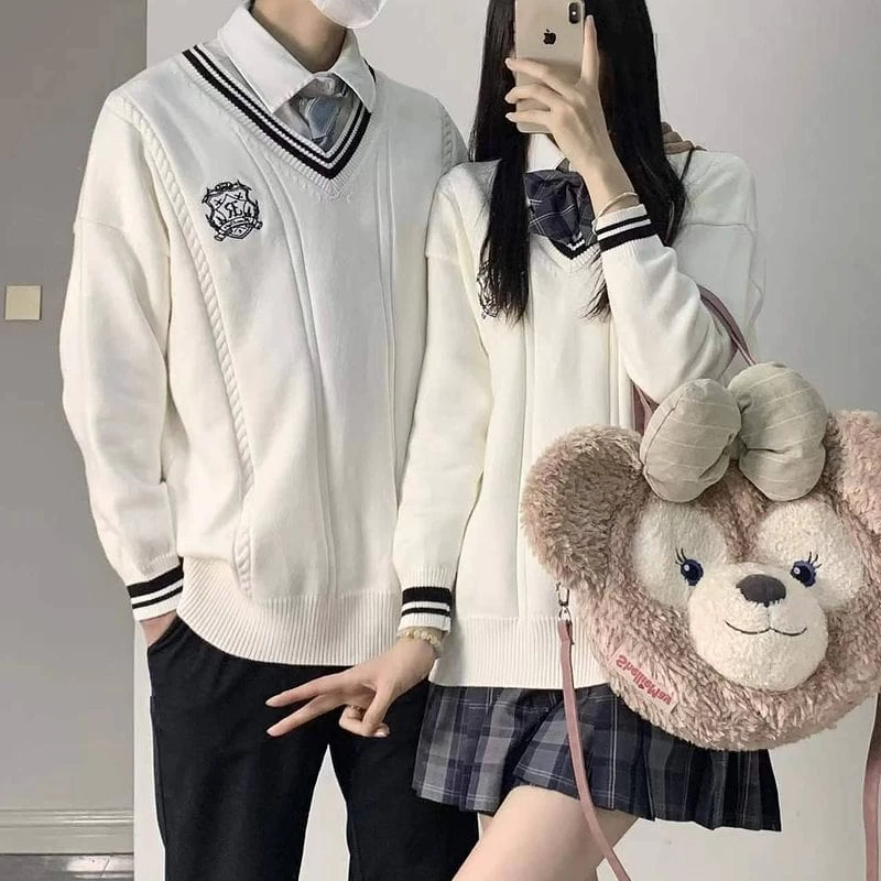 Preppy Style V-Neck Embroidered Pullover Sweater 6 Preppy Style V-Neck Embroidered Pullover Sweater - Image 4