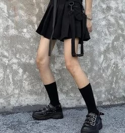 Tooling Style Pleated Skirts With Pocket -Kawaii Fashion Shop QWEEK Techwear Women Black Cargo Skirts Gothic Grunge Harajuku Punk High Waist Mini Skirt Dark Alt 3