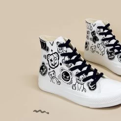 Retro Cartoon Bear Graffiti High-Top Canvas Shoes -Kawaii Fashion Shop Retro Cartoon Bear Graffiti High Top Canvas Shoes 3
