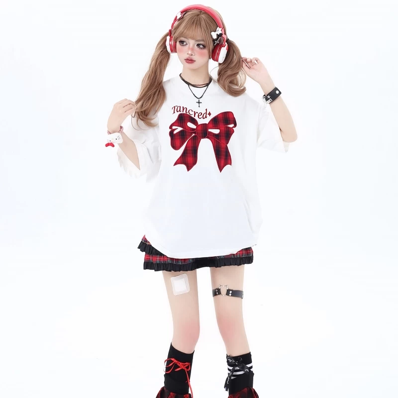 Sweet Girly Style Bow Embroidered Round Neck Loose T-shirt 9 Sweet Girly Style Bow Embroidered Round Neck Loose T-shirt - Image 7