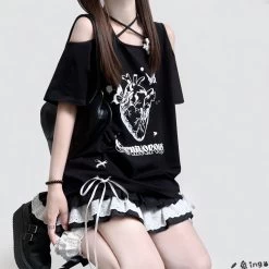 Sweet Soft Girl Style Strawberry Print Off-shoulder Lace-up T-shirt 11 Sweet Soft Girl Style Strawberry Print Off-shoulder Lace-up T-shirt -Kawaii Fashion Shop Sweet Soft Girl Style Strawberry Print Off shoulder Lace up T shirt 5