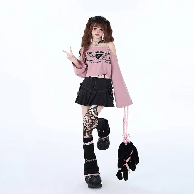 Sweet Y2K Style Short Off-shoulder Knit Top 5 Sweet Y2K Style Short Off-shoulder Knit Top - Image 3