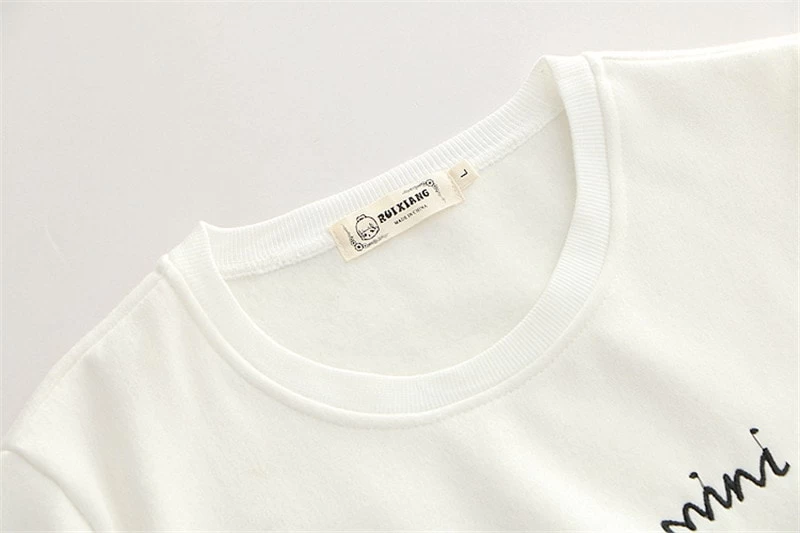 Mini Cat Embroidery Long Sleeve Sweatshirt 6 Mini Cat Embroidery Long Sleeve Sweatshirt - Image 4